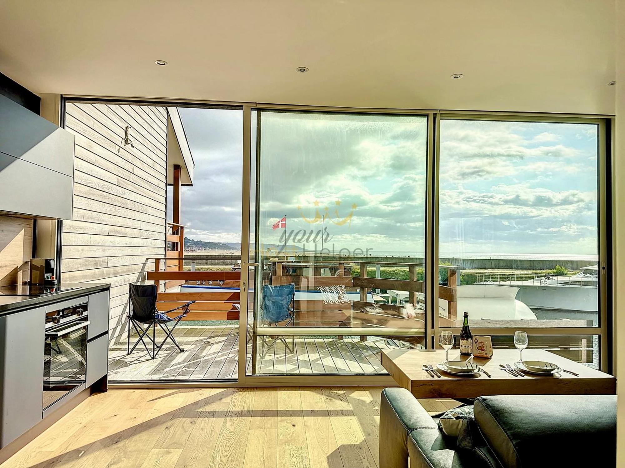 Le Yacht Yourhosthelper Deauville Exterior foto